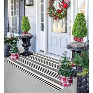 Black & White Striped24'' x 51'' Front Porch Rug Hand-Woven Machine Washable Mat